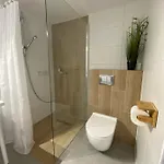 44 Slaska Apartmán