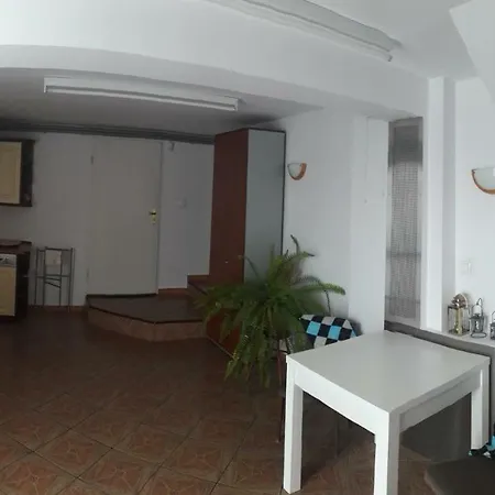 アパート 44 Slaska *